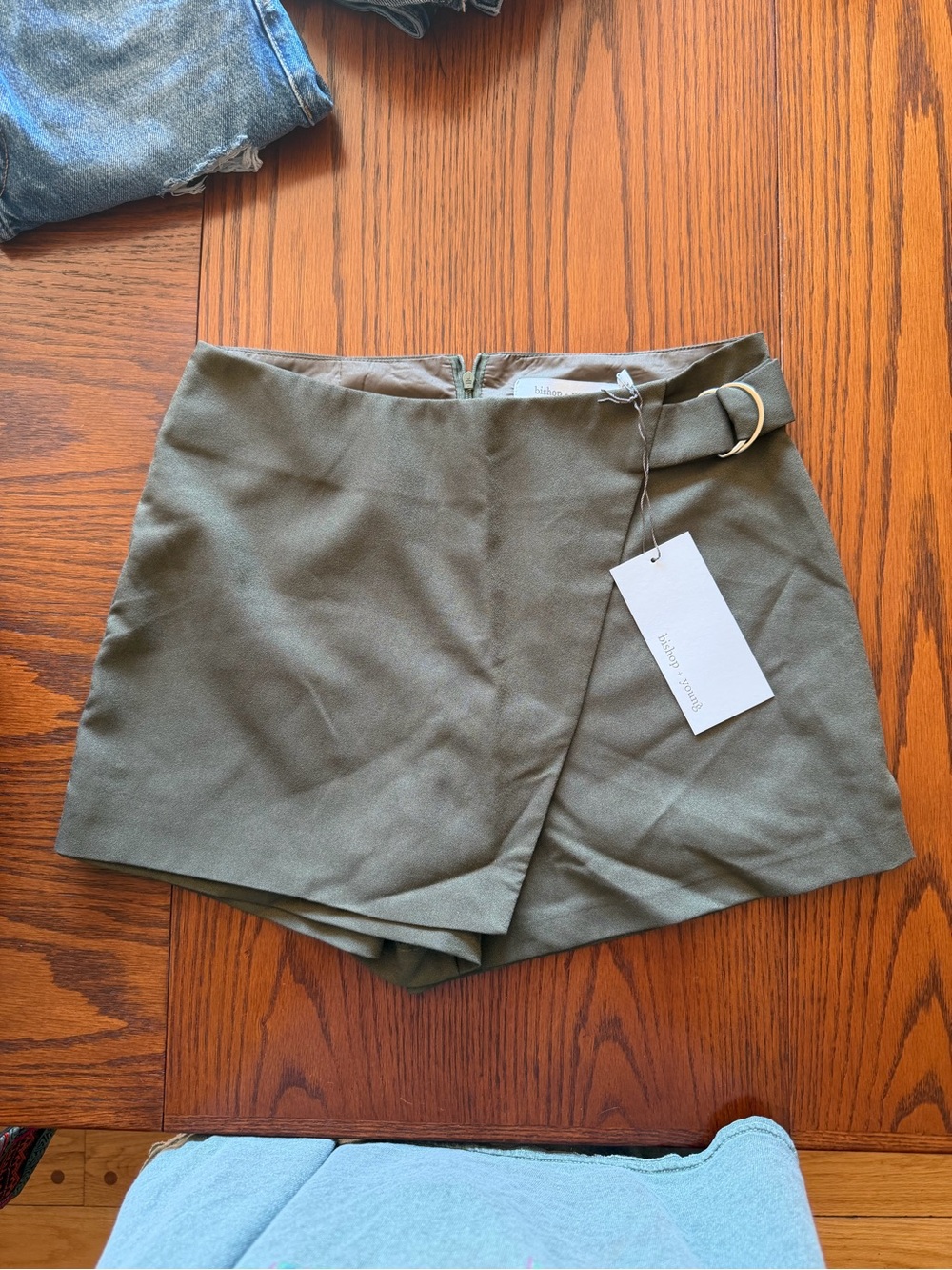 NWT bishop + young Olive Wrap-Front Belted Skort Small
